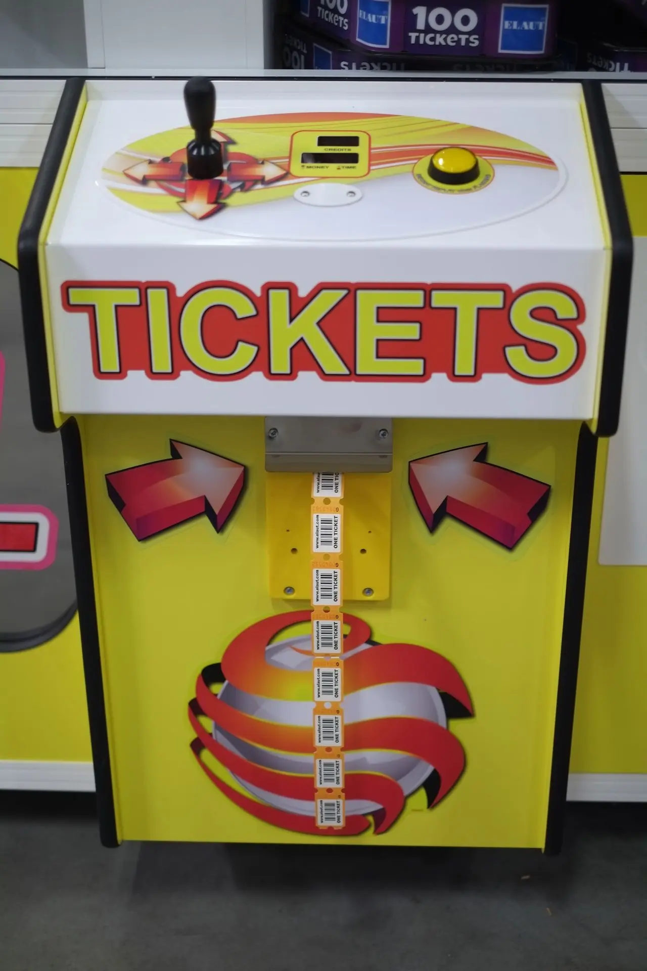 Cosmic XL Ticket Shapes | Big Claw Machine with Unique Ticket Prizes